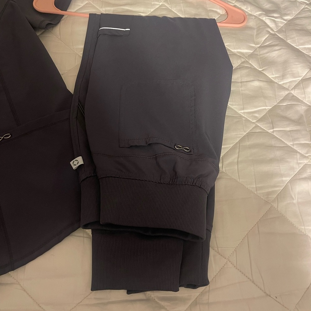 Cherokee Infinity Jogger Scrub Bottoms